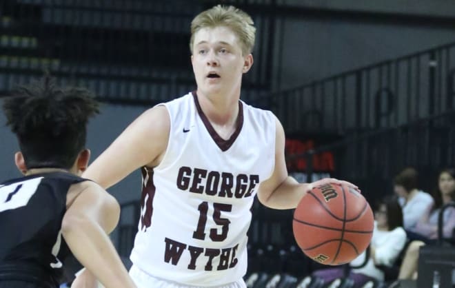 Jake Martin is averaging a whopping 25.2 points per game for the Maroons