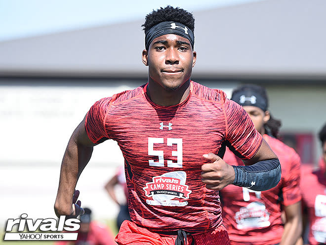 Bailey, the No. 11 player in Louisiana and the No. 26 cornerback nationally according to Rivals, was offered by Notre Dame Jan. 11. 