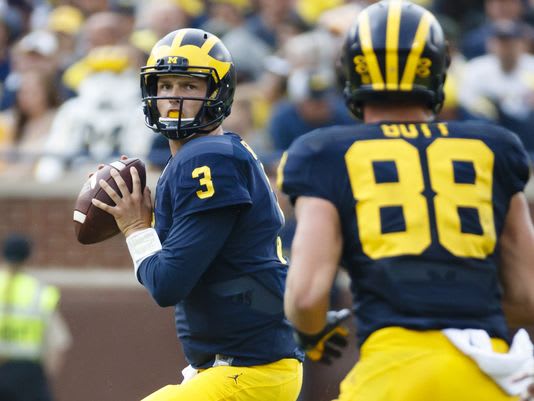 Redshirt sophomore quarterback Wilton Speight faces his first big road test as a starter. 