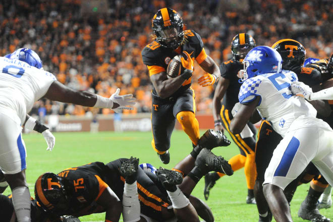 Tennessee football: Photo gallery from Vols' 44-6 win vs. Kentucky