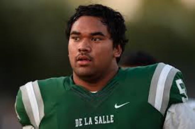 Four-star DT Tuli Letuligasenoa has been researching Notre Dame and is high on the Irish 