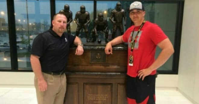 Iowa offensive line coach Tim Polasek landed a commitment from Cody Ince tonight.