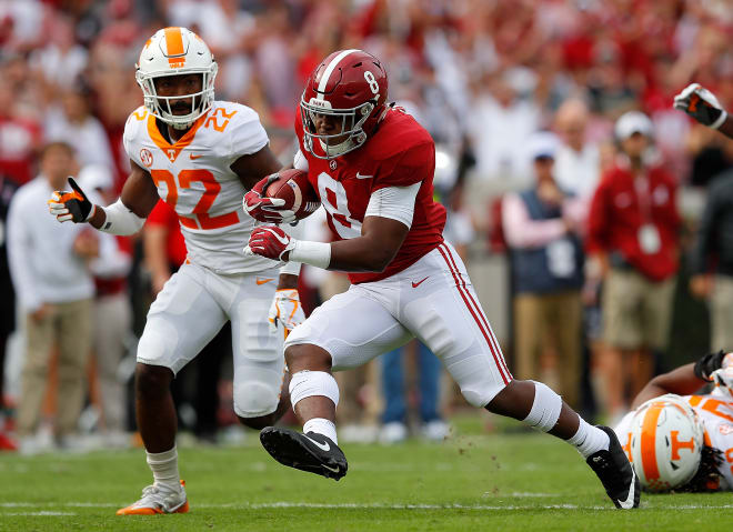 Alabama running back Josh Jacobs (8) carries the ball against Tennessee. Photo | Getty Images 