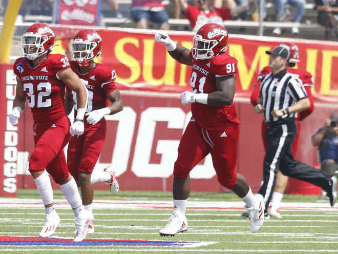 Lawson (91) had 12 tackles and 1.5 TFL for Fresno State in 2022.