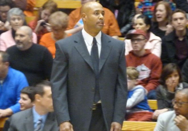 Coach Kevin Baggett