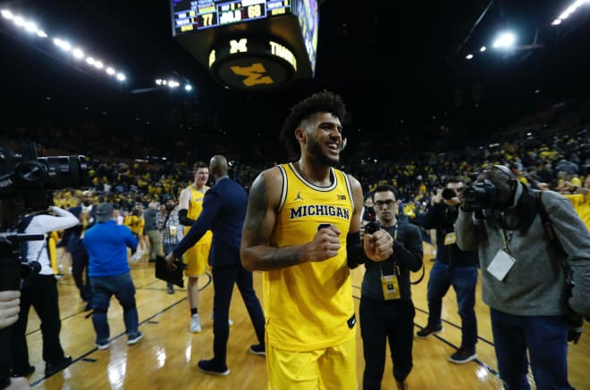 Michigan Wolverines basketball junior forward Isaiah Livers could potentially return and win the Big Ten Player of the Year award.