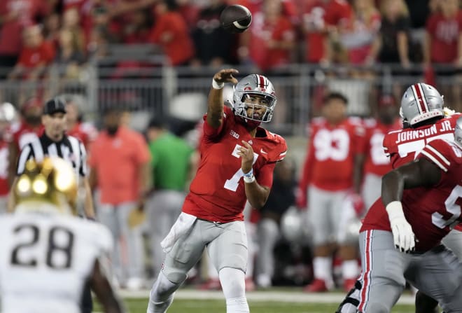 CJ Stroud threw two touchdown passes against Notre Dame's defense.