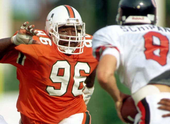 Warren Sapp - University of Miami Sports Hall of Fame - UM Sports Hall of  Fame