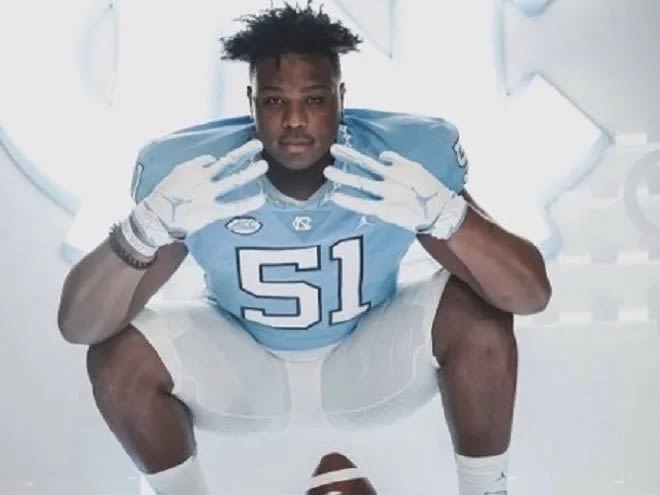 Georgia 3-star OT Robert Grigsby has announced he will play football at UNC as part of its class of 2023.