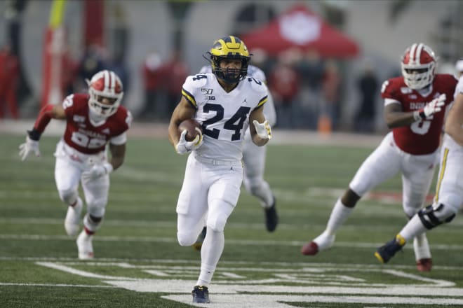 Michigan Wolverines football RB Zach Charbonnet