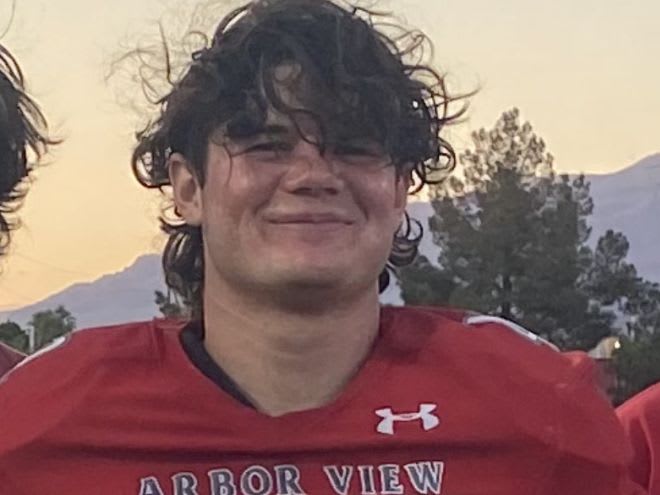 2025 Las Vegas (Nev.) Arbor View four-star linebacker Christian Thatcher was among those on his team on a visit to UCLA on Tuesday.