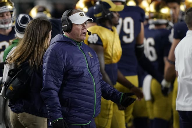 Notre Dame Fighting Irish football head coach Brian Kelly 