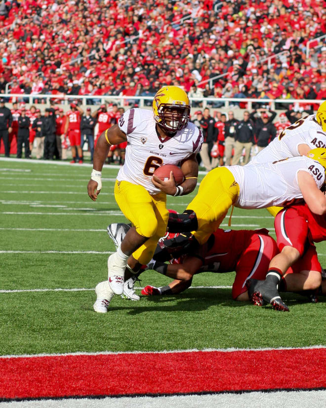 U of U football's Devin Lloyd suspended for first half of UCLA game after  controversial targeting call