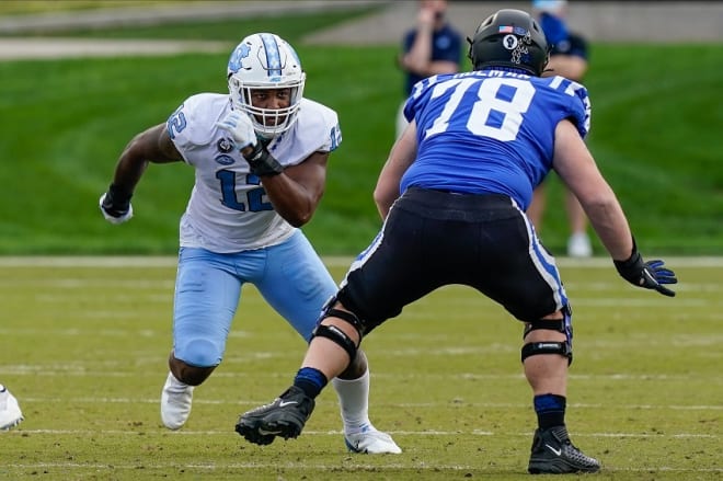Fox has played 2,517 snaps for the Tar Heels.