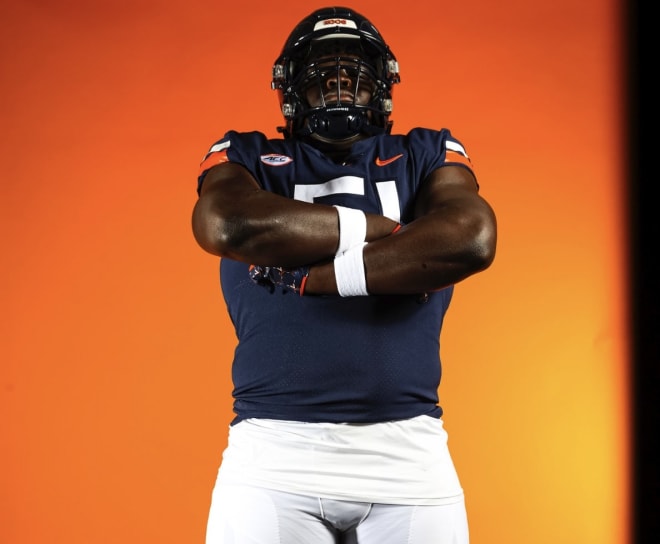 Three-star DT Sichan John knew on his OV that Virginia was where he wanted to be.