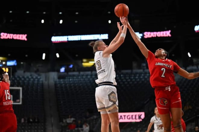 Louisville's defense and three-point shooting downed the Jackets 