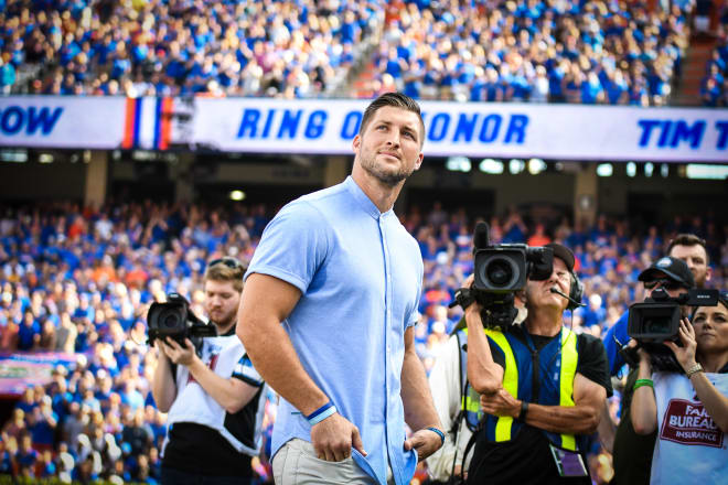 Florida Football Names Tim Tebow to Ring of Honor