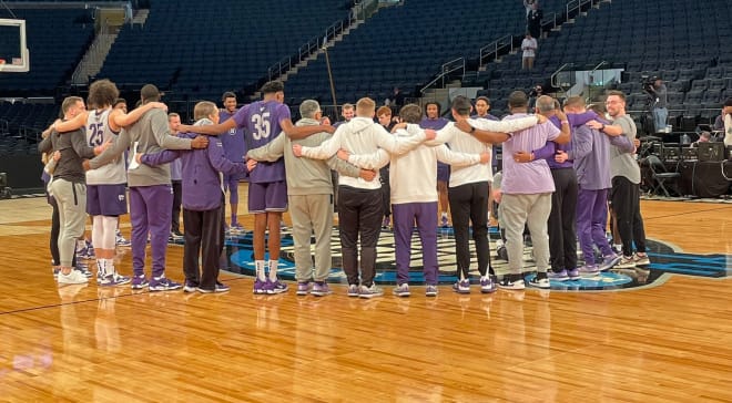 K-State prepares for practice (Alec Busse, EMAW Online)