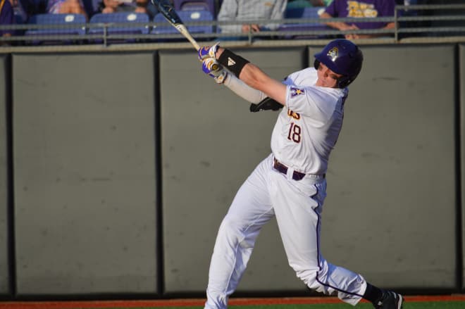 Bryant Packard and East Carolina pick up an AAC sweep in Memphis with a pair of Saturday victories at FedEx Park.
