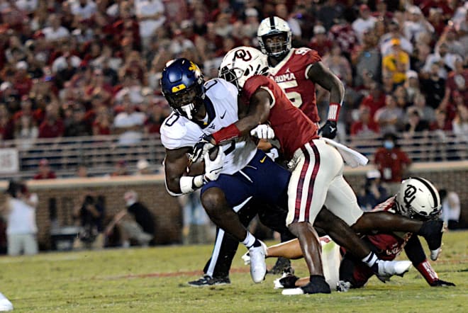 Blog - WVU vs Oklahoma Football - PHOTO BY BARNICK