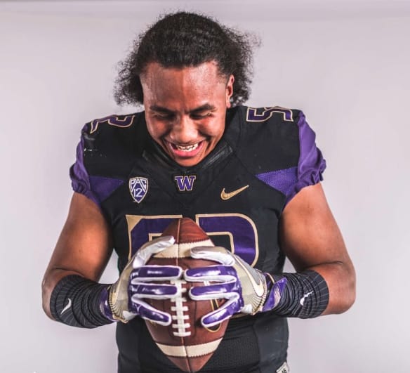 2019 three-star Atherton (Calif.) Menlo Atherton defensive tackle Noa Ngalu during an unofficial visit to UW.