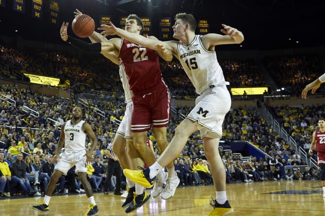 Junior center Jon Teske is scoring 9.1 points per game this season. 