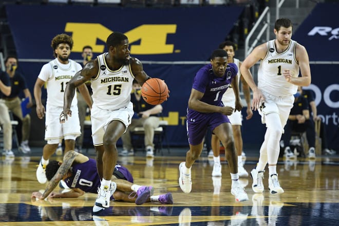 Michigan Wolverines basketball senior guard Chaundee Brown added 14 points off the bench against Northwestern.
