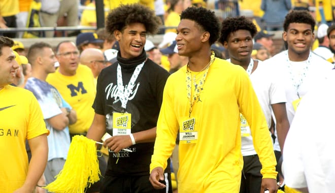 Elite 2023 quarterback Dante Moore holds a Michigan Wolverines football recruiting offer from Jim Harbaugh.