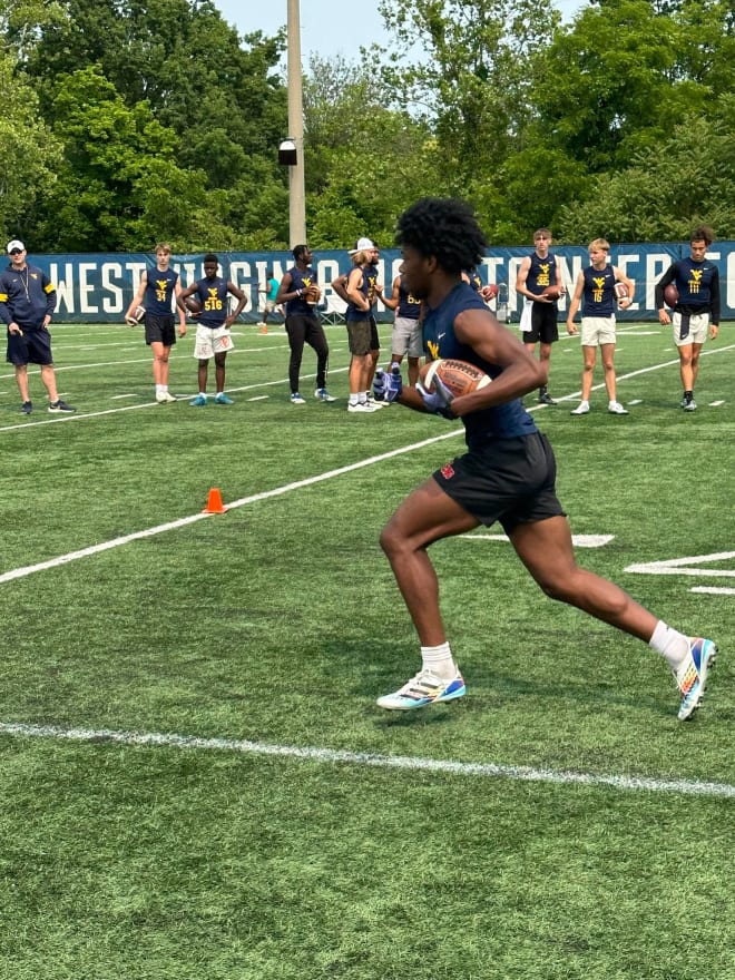 2025 athlete King impresses on both sides of the ball at WVU camp