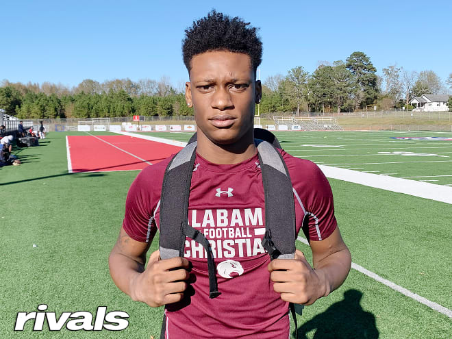 2023 CB Avery Stuart is one of Missouri's latest targets