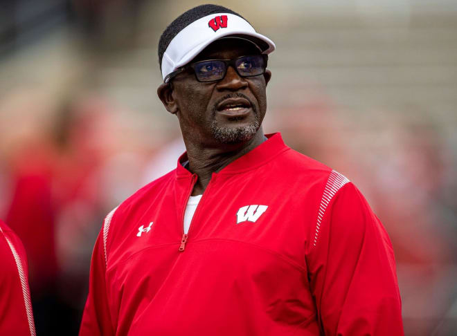 wisconsin-running-backs-coach-gary-brown