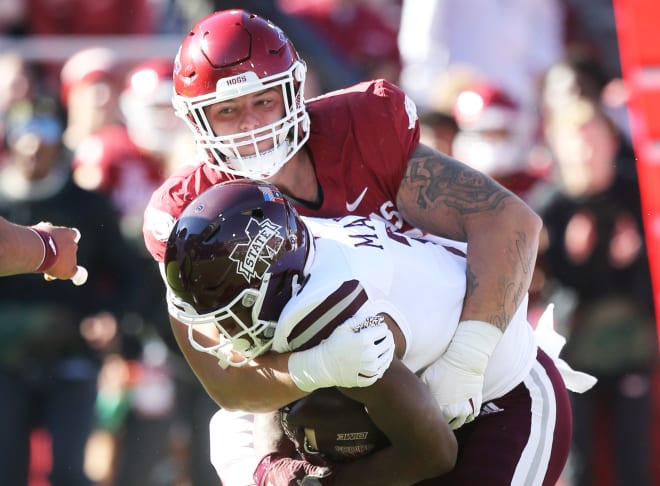 Arkansas Razorbacks-Mississippi State Bulldogs 2021: Recruiting star power, Pro  Football Focus grades, stat comparison