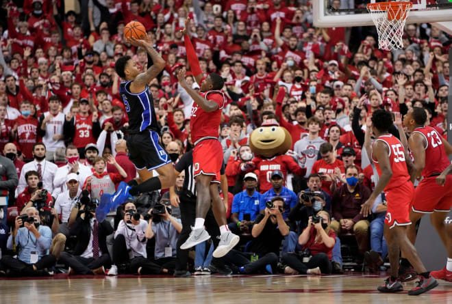 Duke's Paolo Banchero shoots over Ohio State's E.J. Liddell during Tuesday night's game. 
