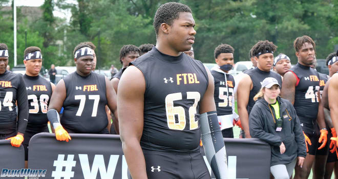 Izzard was a top performer at the Baltimore Under Armour camp in April.