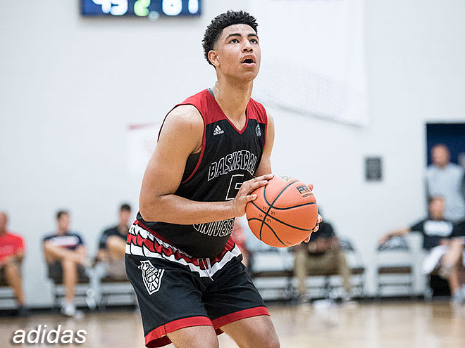 Quentin Grimes drew the entire Marquette staff.