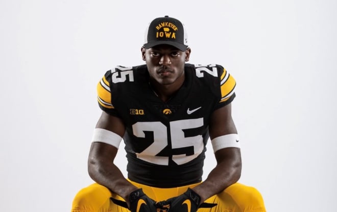 Defensive end Keyron Crawford made his official visit to Iowa this weekend.