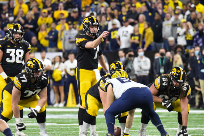 Pro Football Focus Grades: Iowa Offense - Go Iowa Awesome