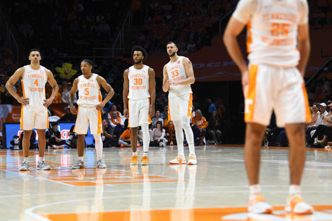 Tennessee dropped its first SEC game against Kentucky on Saturday at Thompson-Boling Arena.