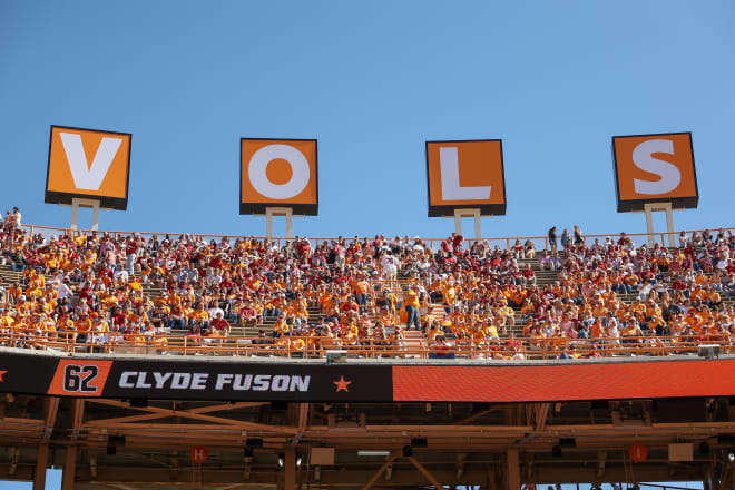 Tennessee's Neyland Stadium Named One Of The Best In