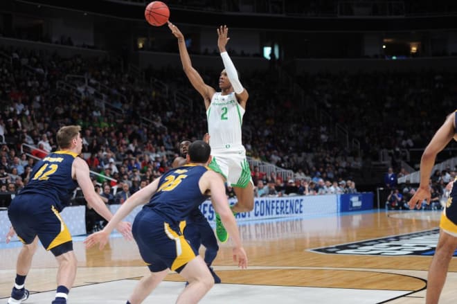 Louis King's smooth shooting allowed Oregon to pull away from a pesky University of Cal-Irvin squad for their 10th straight victory and a slot in the Sweet 16 of the NCAA tournament.
