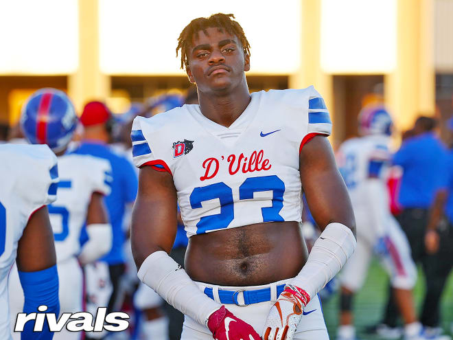 Blue-chip DE Omari Abor leads Duncanville against rival Cedar Hill.