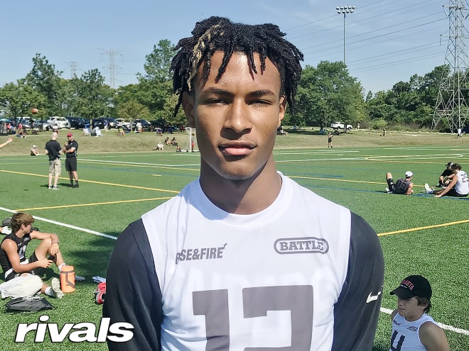 Wisconsin reached out to 2022 wide receiver Eian Pugh this week. 