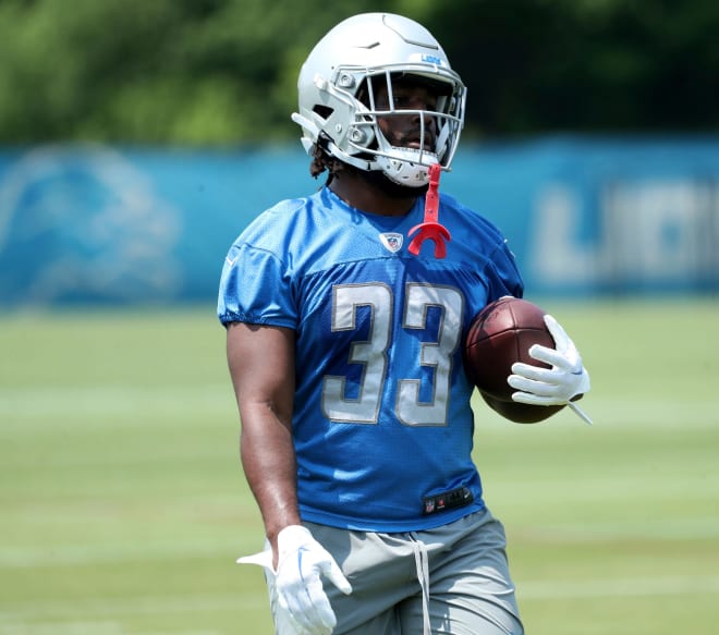 Ex-Detroit Lions running back released by Washington Commanders 