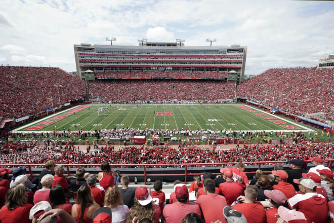 In 2019 Nebraska got 85,946 fans at their spring game and 86,818 in 2020. 