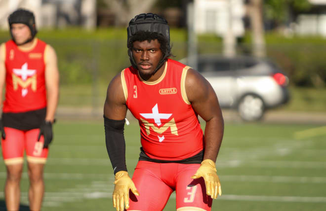 Four-star linebacker Tre Edwards plans to make a visit out to Eugene along with his parents later this spring.