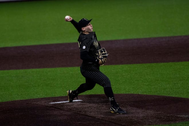 Carter Holton returned to the mound on Sunday. 