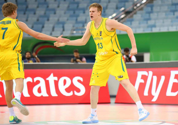 Harry Froling with SMU signee Tom Wilson in the 2014 FIBA Under 17 World Championships.