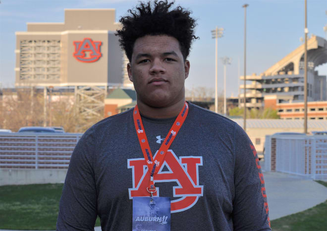 Brooks (Killen, Ala.) offensive guard Kameron Stutts and his mother visited Auburn on Saturday.