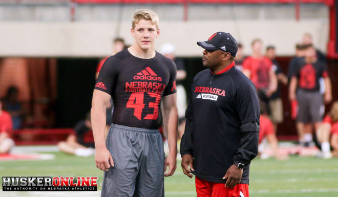 In-state defensive end prospect Garrett Nelson is Nebraska's sole current commitment to their Class of 2019.
