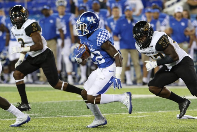 Sihiem King against Southern Miss (Mark Zerof/USA Today Sports)